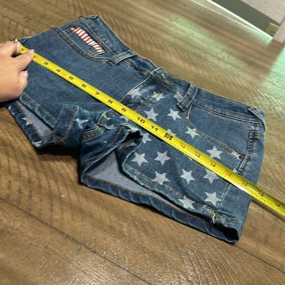 Delia’s American flag Jean shorts size 9/10 - Picture 9 of 9